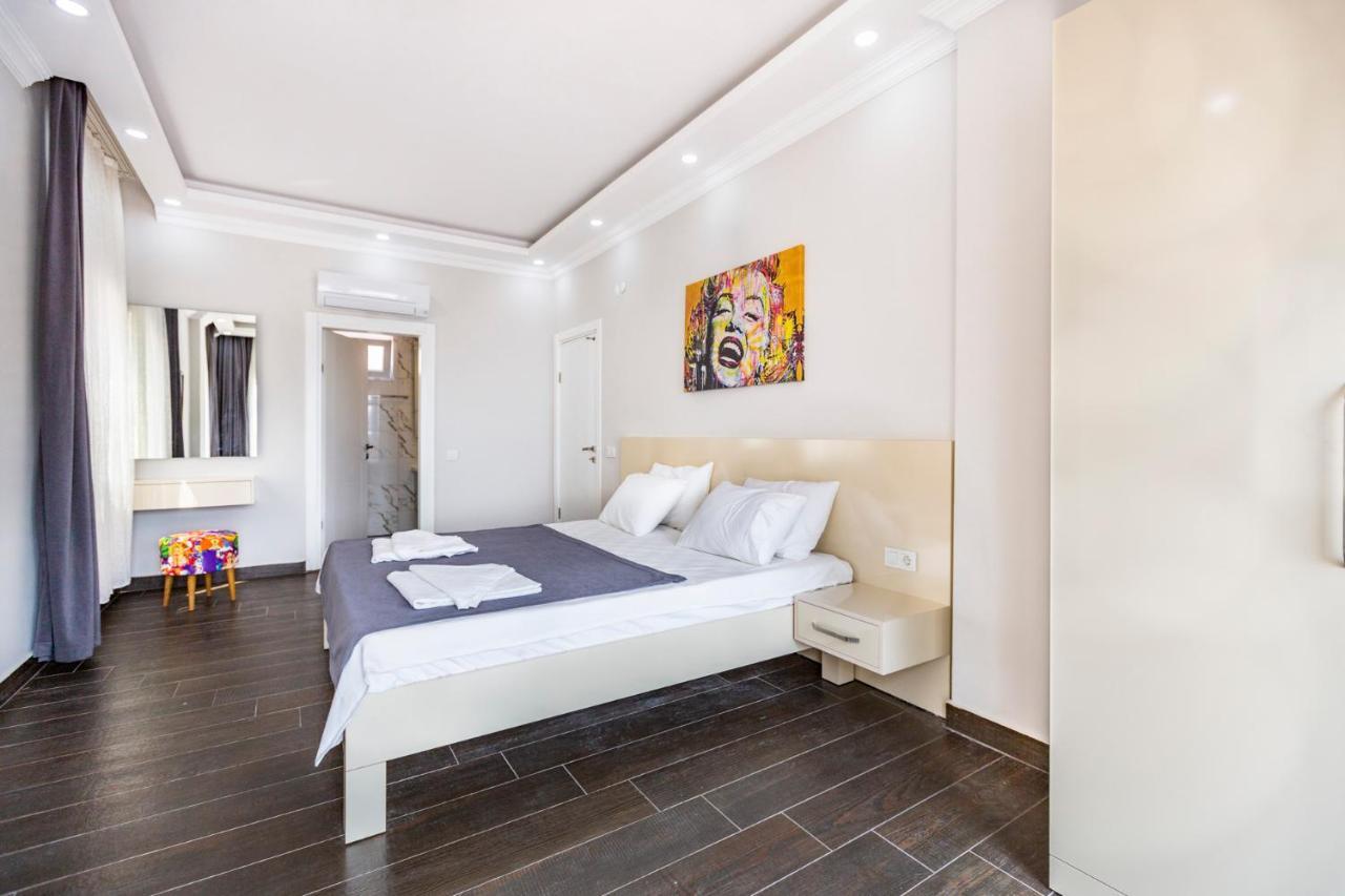 La Celine- Xlarge Complete Privacy In Nature, Pool With Wonderful View Vilă Kalkan