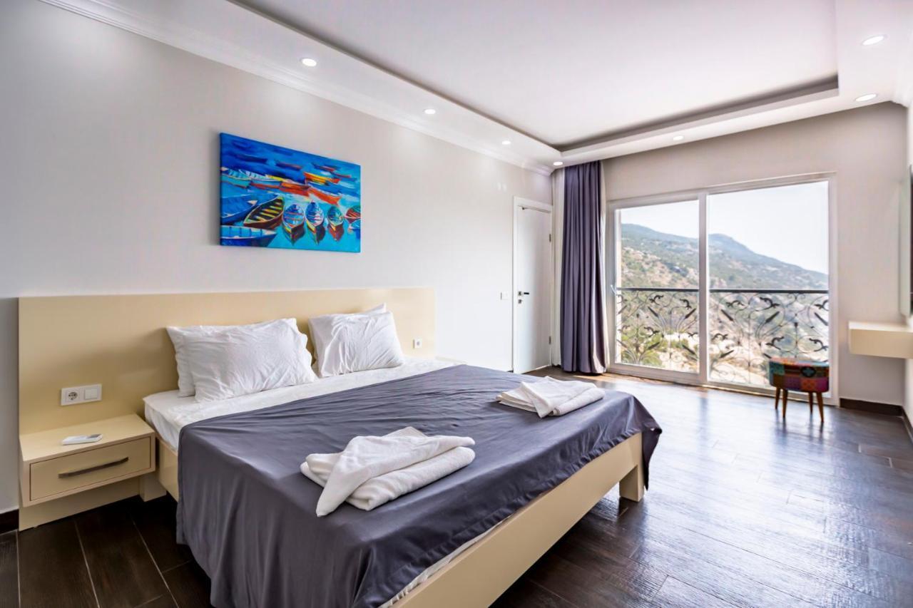 La Celine- Xlarge Complete Privacy In Nature, Pool With Wonderful View Vilă *